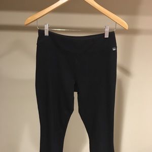 EDDIE BAUER- Leggings